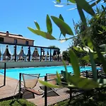 Летний дом Solea Relais Di Charme- Adults Only Рипе